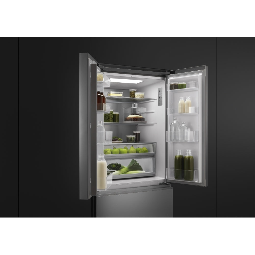 Fisher & Paykel RF505ANUX1 Series 7 Freestanding Plumbed-In American Fridge Freezer - Stainless Steel - E Rated