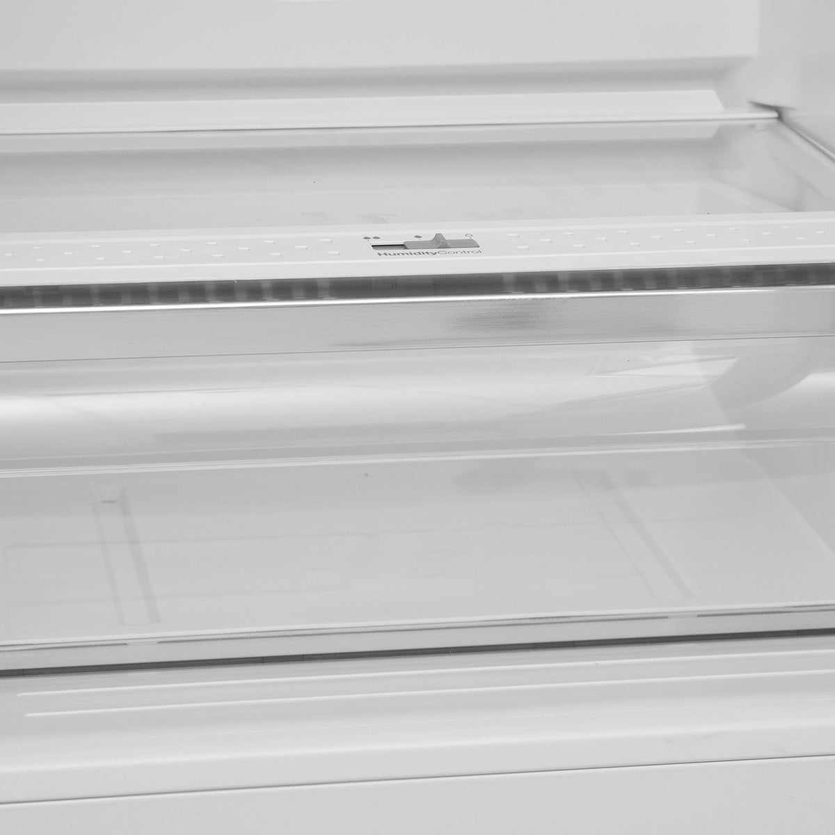 Montpellier MIFF730FF Integrated 70/30 Frost Free Fridge Freezer - Sliding Hinge