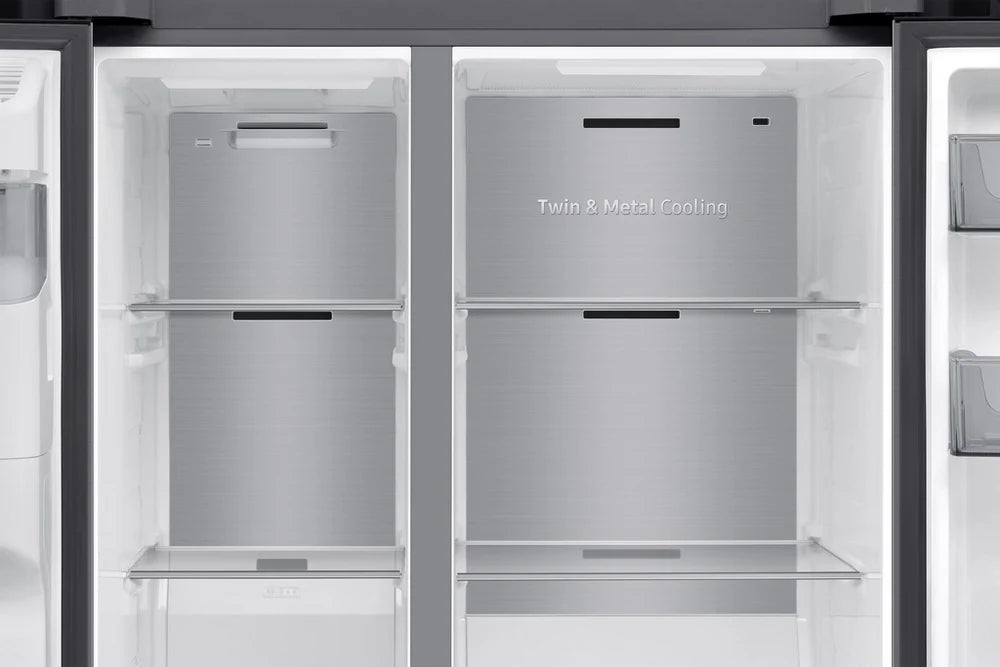 Samsung RS70F66KCTEU Series 7 Bespoke AI Plumbed-In American Fridge Freezer Silver - C Rated